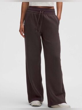 Lululemon Scuba Mid-Rise Wide-Leg Pant *Regular